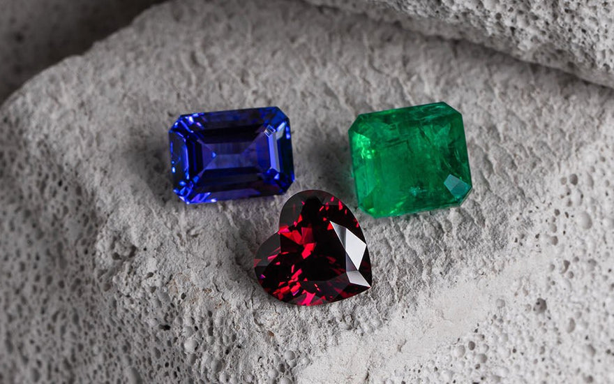 Natural Sapphires and Rubies: How Coloured Gemstone Resale Differs from Diamonds - Diamond Brothers