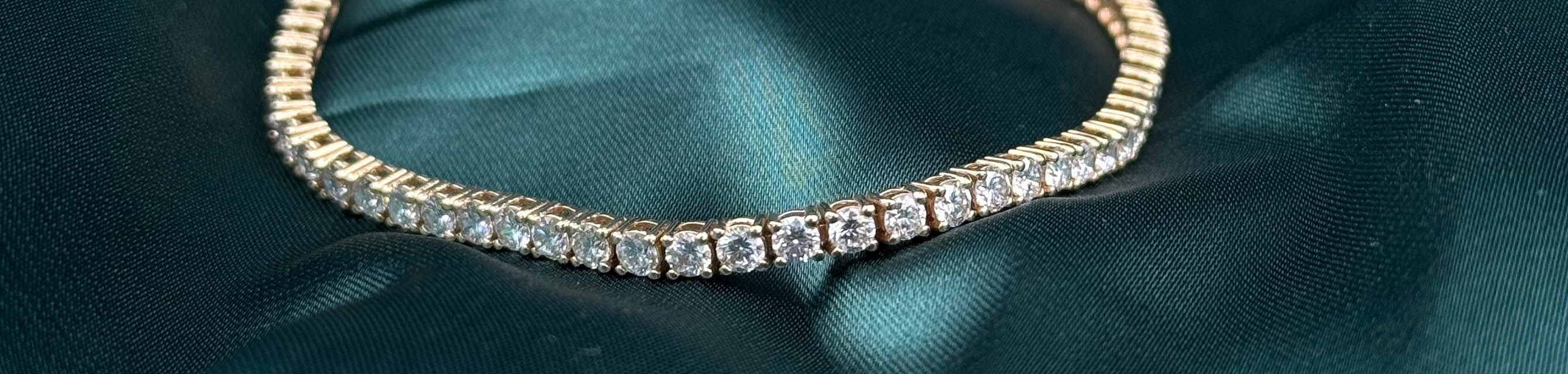 Selling Diamond Tennis Bracelets: What Buyers Evaluate Beyond Individual Stone Quality - Diamond Brothers