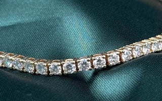 Selling Diamond Tennis Bracelets: What Buyers Evaluate Beyond Individual Stone Quality - Diamond Brothers