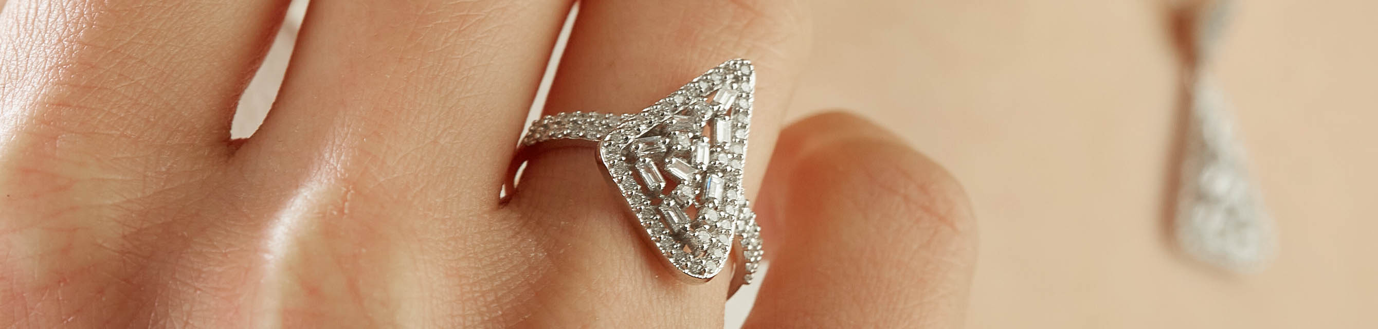 Selling Your Diamond in Europe: What It’s Really Worth and How to Maximise Value - Diamond Brothers